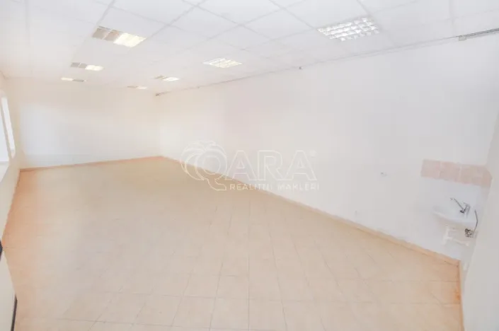 Pronájem obchodního prostoru, Benešov, Tyršova, 45 m2