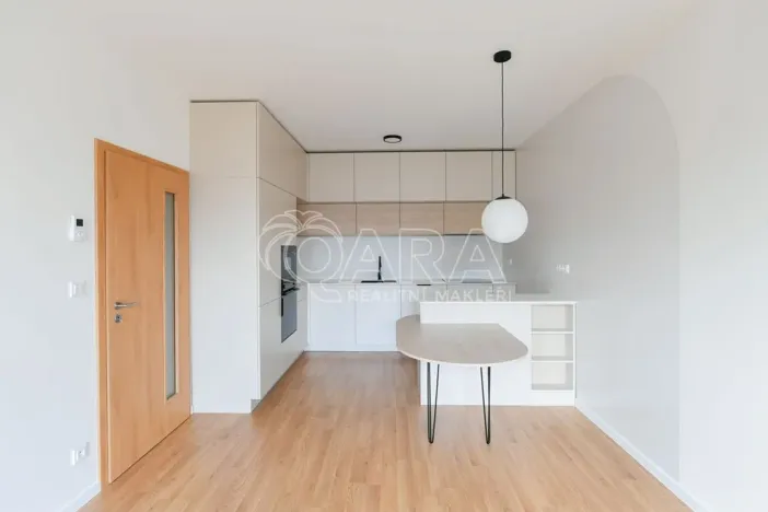 Pronájem bytu 3+kk, Benešov, 102. pluku, 73 m2