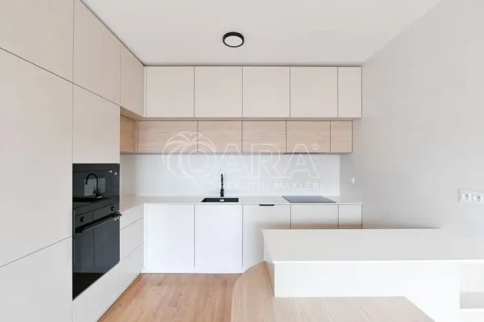 Pronájem bytu 3+kk, Benešov, 102. pluku, 73 m2