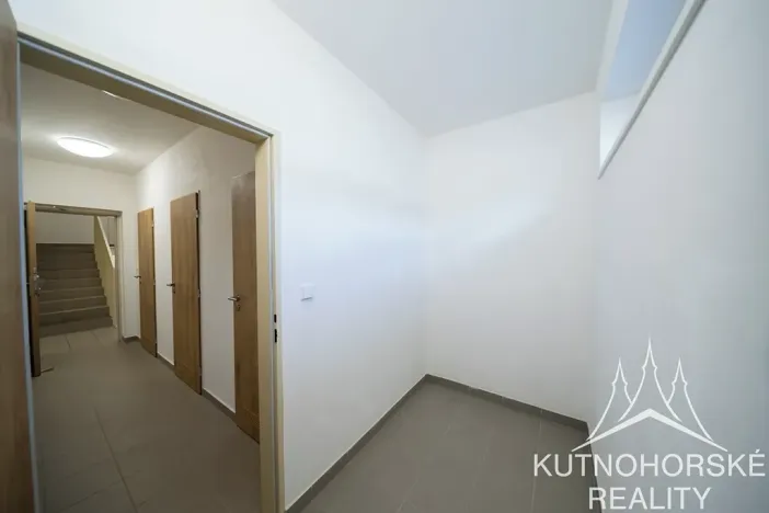 Prodej bytu 1+kk, Kutná Hora, V Zákoutí, 38 m2