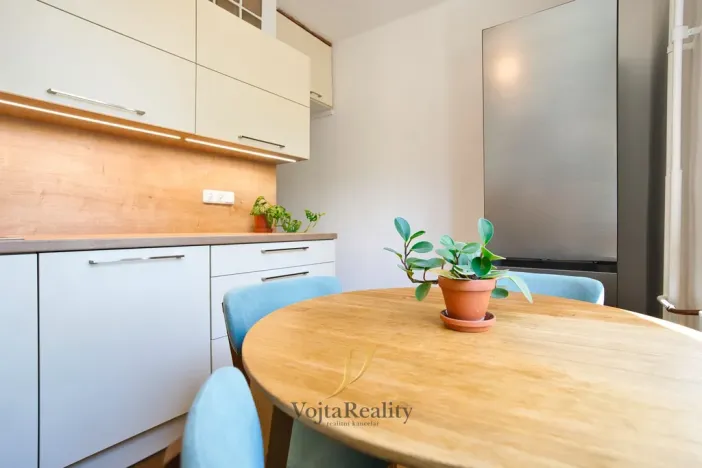 Prodej bytu 3+1, Olomouc, U místní dráhy, 64 m2