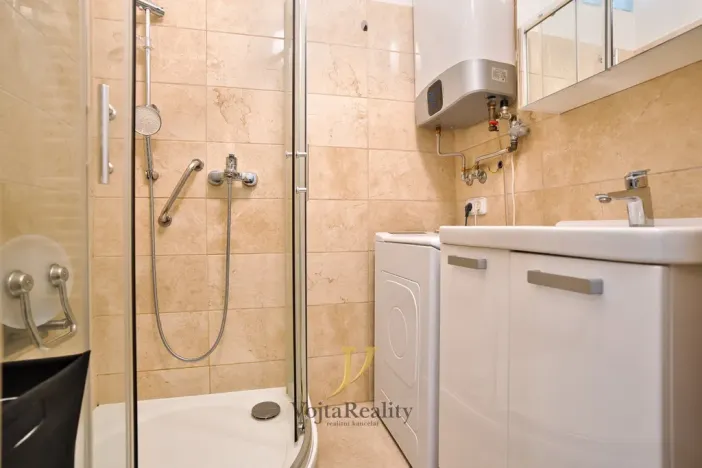 Prodej bytu 3+1, Olomouc, U místní dráhy, 64 m2