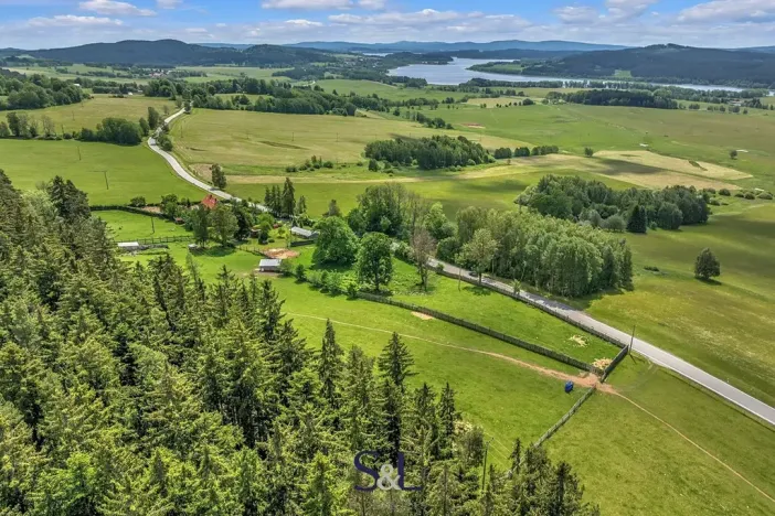 Prodej rodinného domu, Horní Planá, 200 m2
