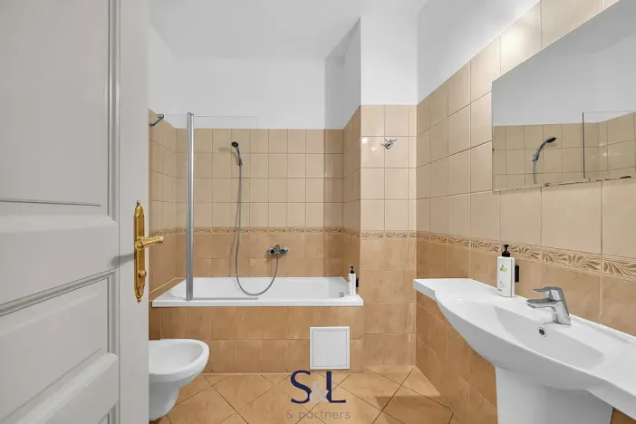 Prodej ubytování, Karlovy Vary, Tržiště, 819 m2