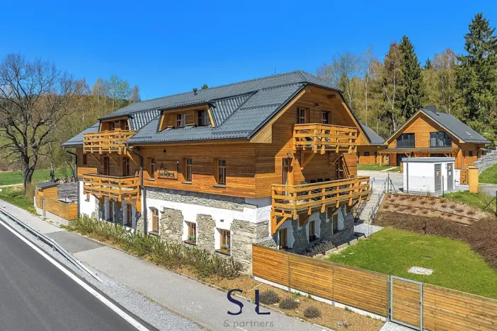 Prodej bytu 2+kk, Horní Planá, 62 m2