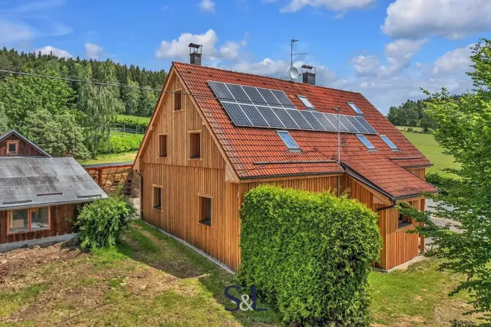 Prodej vícegeneračního domu, Horní Planá, 200 m2