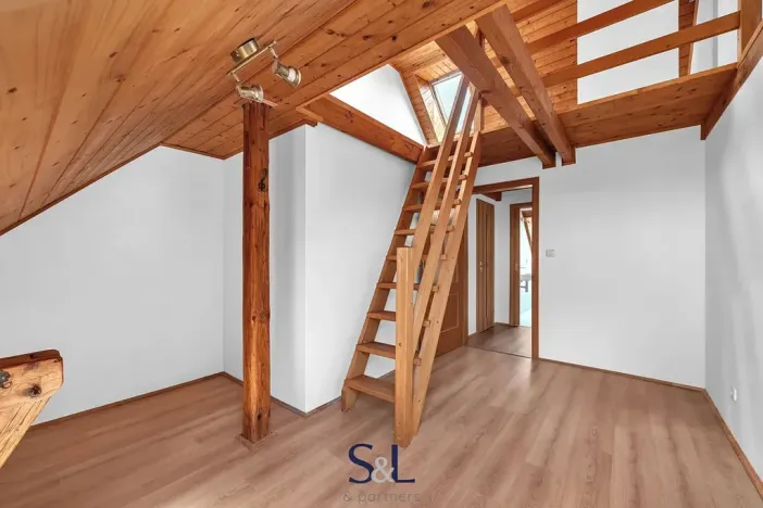 Prodej zemědělské usedlosti, Horní Planá, 200 m2