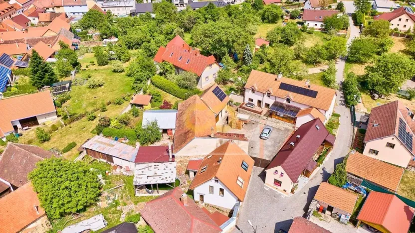 Prodej výrobních prostor, Vlachovo Březí, Plánkova, 930 m2