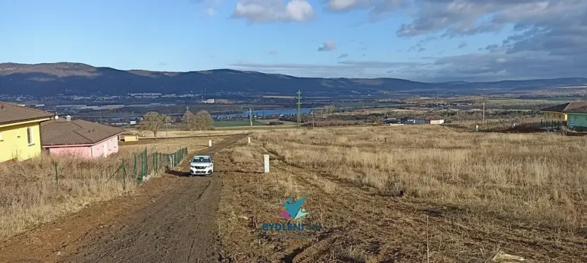 Prodej pozemku pro bydlení, Modlany, 931 m2