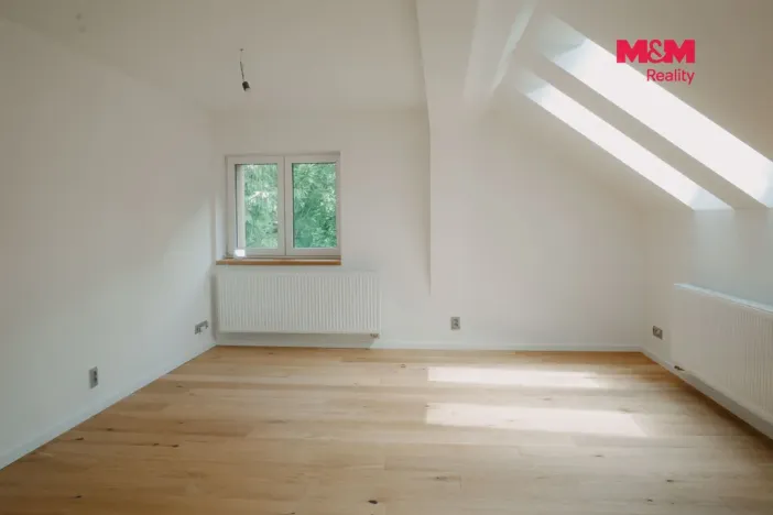Prodej bytu 2+kk, Janov nad Nisou, 70 m2