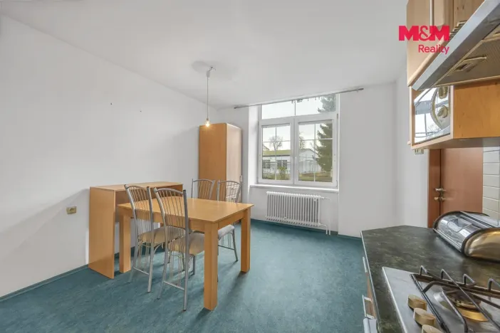 Prodej bytu 3+1, Jaroměř - Pražské Předměstí, Husova, 120 m2