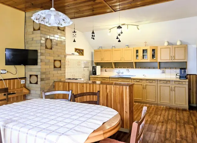 Prodej rodinného domu, Bílovec, 385 m2