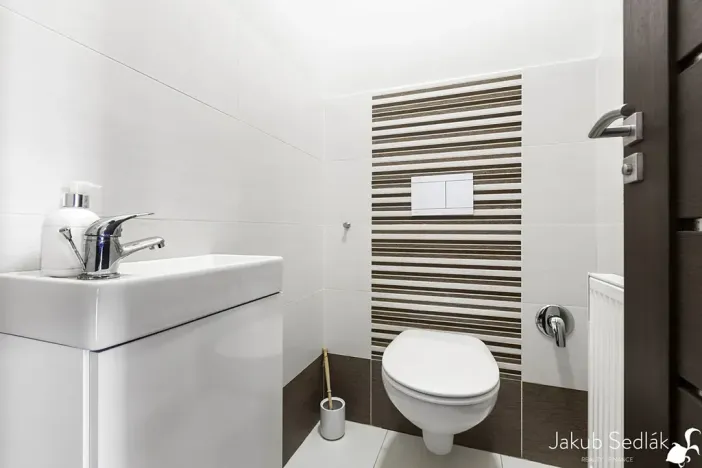 Prodej bytu 6+kk a větší, Praha - Modřany, Kolářova, 129 m2