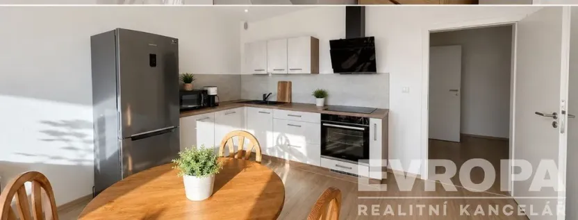 Pronájem bytu 2+kk, Plzeň - Újezd, Diamantová, 58 m2