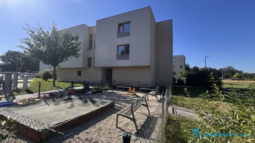 Pronájem bytu 2+kk, Frýdek-Místek, Nové Dvory-Podhůří, 48 m2