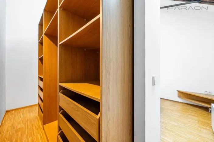 Pronájem bytu 3+kk, Praha - Holešovice, Na Maninách, 146 m2