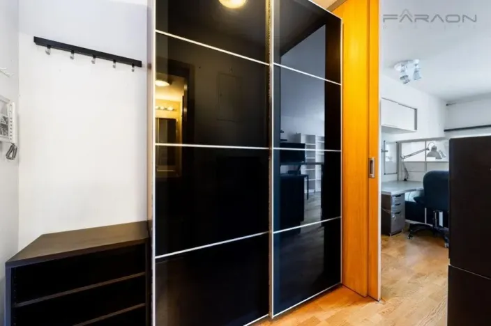 Pronájem bytu 1+kk, Praha - Karlín, Křižíkova, 36 m2