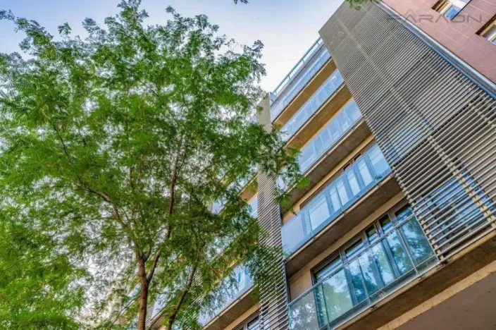Pronájem bytu 1+kk, Praha - Karlín, Křižíkova, 36 m2