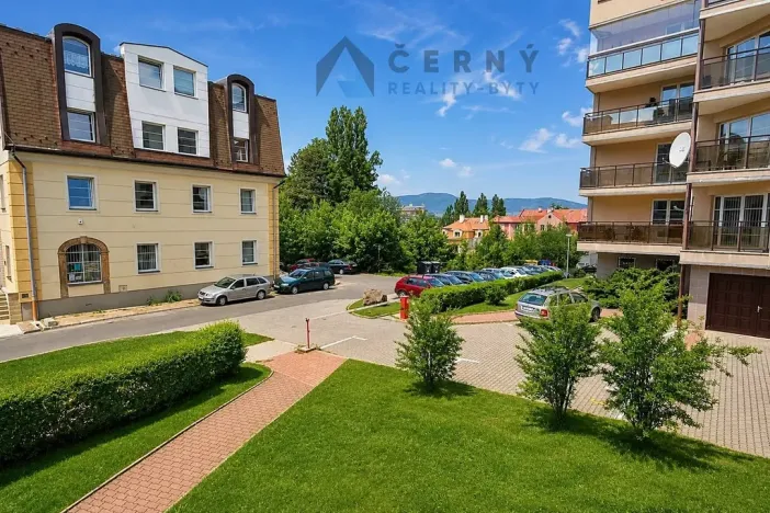Pronájem bytu 1+kk, Liberec, Boženy Němcové, 28 m2