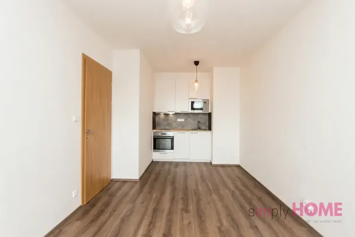 Pronájem bytu 2+kk, Praha - Vysočany, Pod Harfou, 40 m2