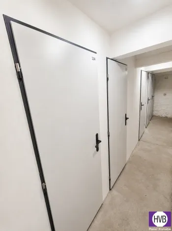 Pronájem skladu, Praha, Jindřicha Plachty, 2 m2