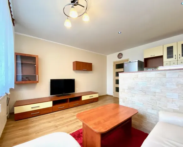 Pronájem bytu 2+kk, Česká Lípa, Okružní, 40 m2