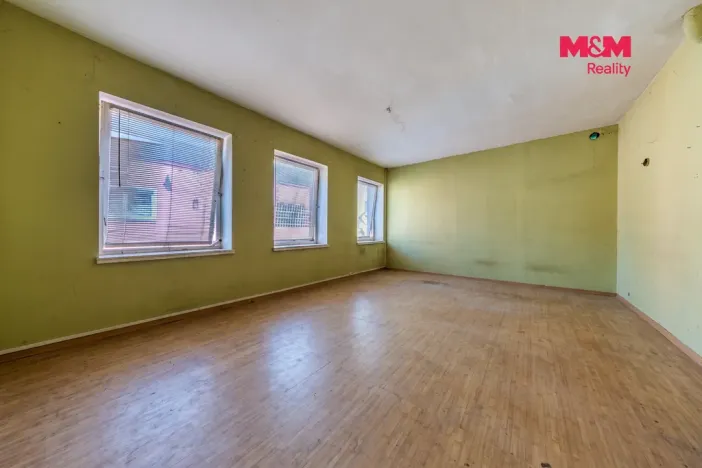Prodej obchodního prostoru, Kynšperk nad Ohří, Jana Nerudy, 206 m2