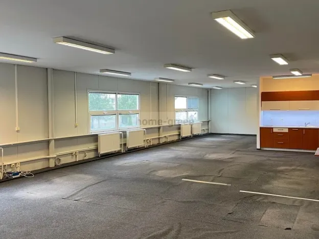 Prodej obchodního prostoru, Brno - Královo Pole, Božetěchova, 700 m2