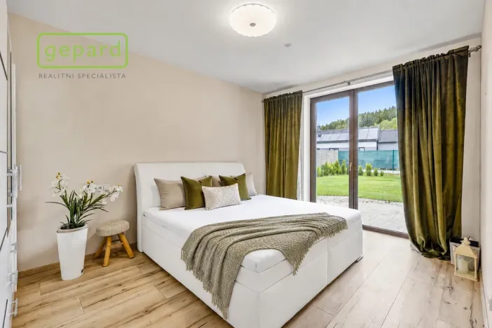 Prodej rodinného domu, Nová Role, Slunečná, 143 m2