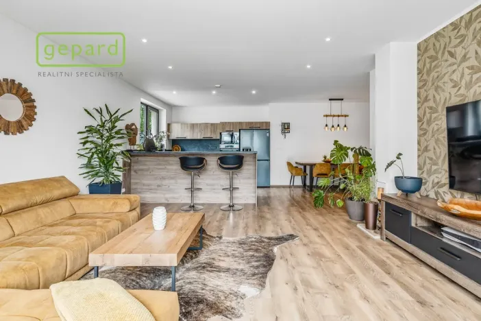 Prodej rodinného domu, Nová Role, Slunečná, 143 m2