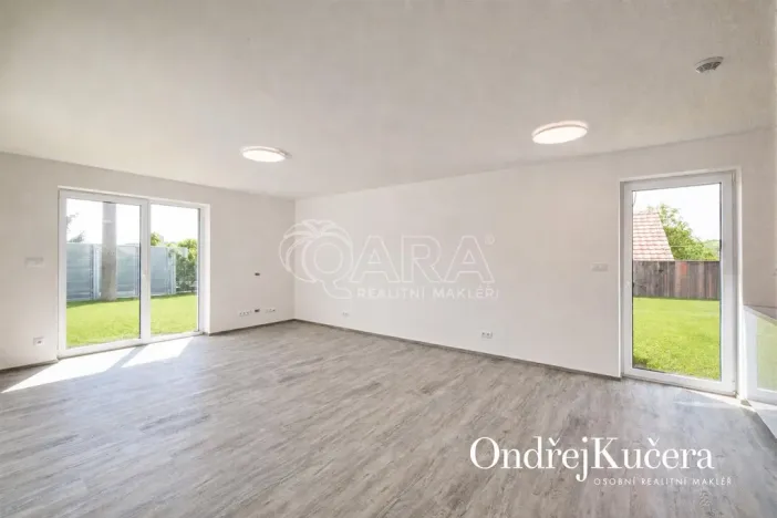 Pronájem rodinného domu, Statenice, Račanská, 130 m2