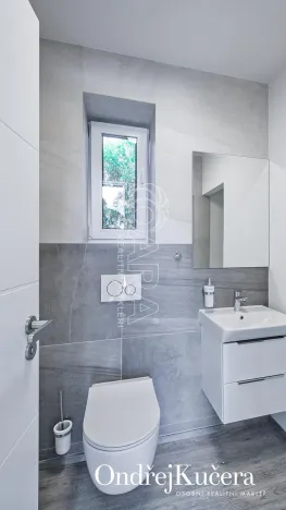 Pronájem rodinného domu, Statenice, Račanská, 130 m2