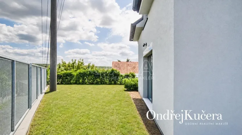 Pronájem rodinného domu, Statenice, Račanská, 130 m2
