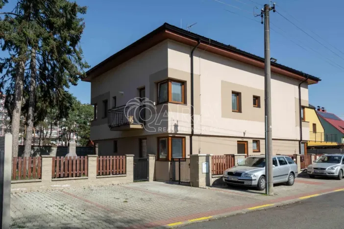 Pronájem bytu 2+kk, Neratovice, P. Bezruče, 48 m2