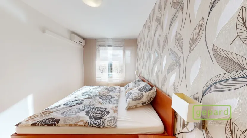 Pronájem bytu 3+kk, Praha, Nad Okrouhlíkem, 75 m2