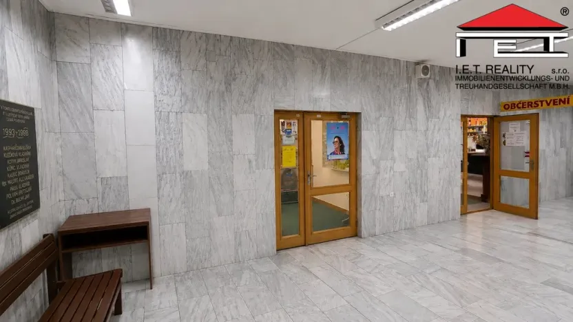 Pronájem obchodního prostoru, Ostrava, Sokolská třída, 37 m2