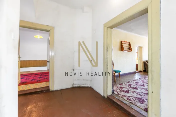 Prodej rodinného domu, Černošín, nám. 1. máje, 144 m2