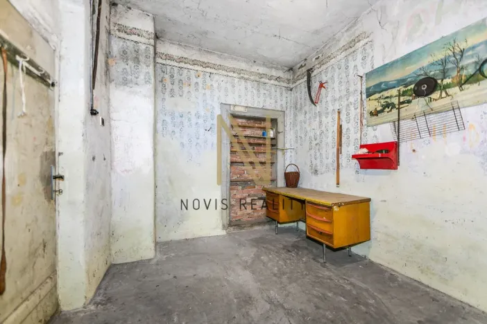 Prodej rodinného domu, Černošín, nám. 1. máje, 144 m2