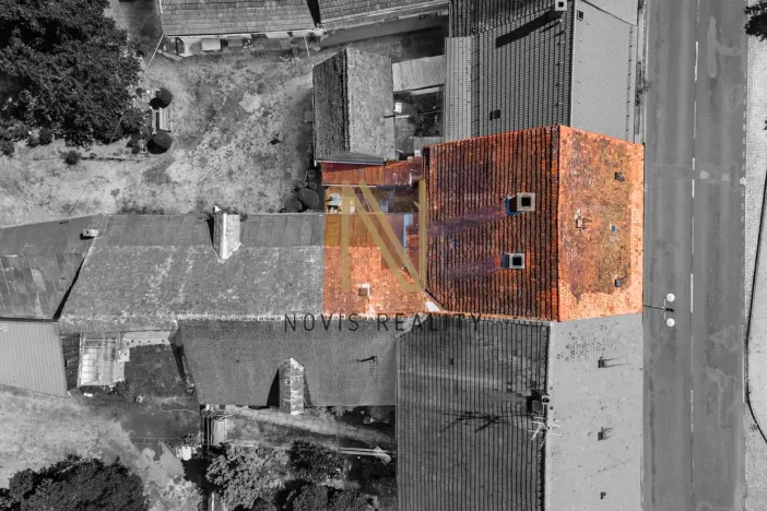 Prodej rodinného domu, Černošín, nám. 1. máje, 144 m2