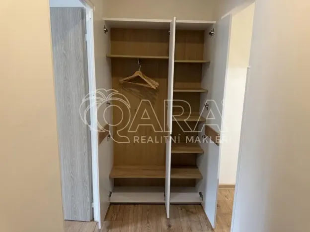 Pronájem bytu 1+1, Valašské Meziříčí - Krásno nad Bečvou, Nádražní, 37 m2