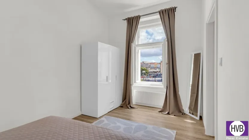 Prodej bytu 2+kk, Praha, Petrská, 42 m2