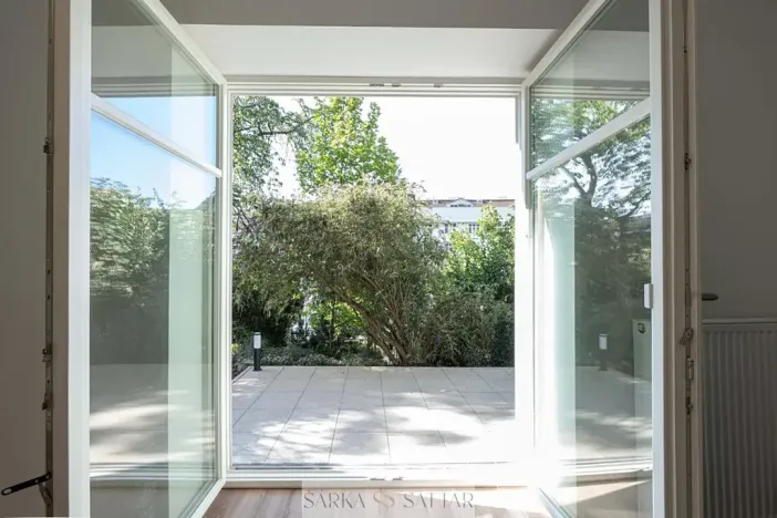 Pronájem bytu 3+kk, Praha - Smíchov, U dvou srpů, 63 m2
