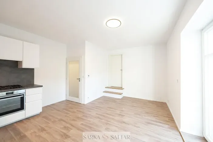 Pronájem bytu 3+kk, Praha - Smíchov, U dvou srpů, 63 m2