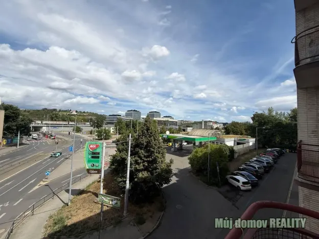 Pronájem bytu 3+1, Praha - Holešovice, U elektrárny, 70 m2