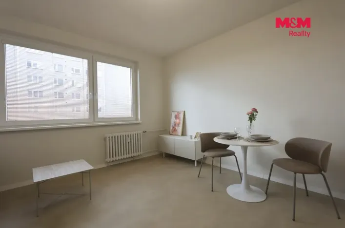 Pronájem bytu 2+kk, Ústí nad Labem, Šrámkova, 40 m2