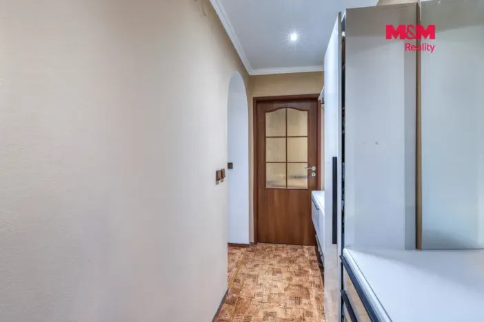 Prodej bytu 2+1, Ostrov, Jáchymovská, 56 m2