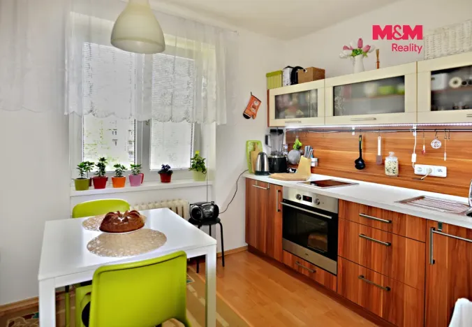 Pronájem bytu 1+1, Pardubice - Bílé Předměstí, Na Okrouhlíku, 29 m2