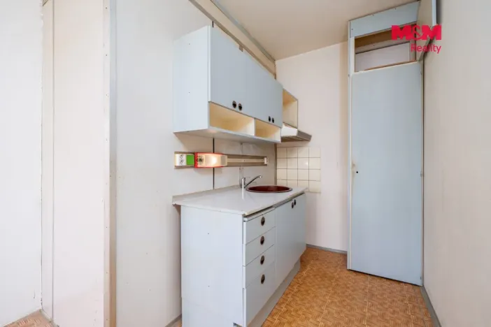 Prodej bytu 1+kk, Chlumec, Zalužanská, 34 m2
