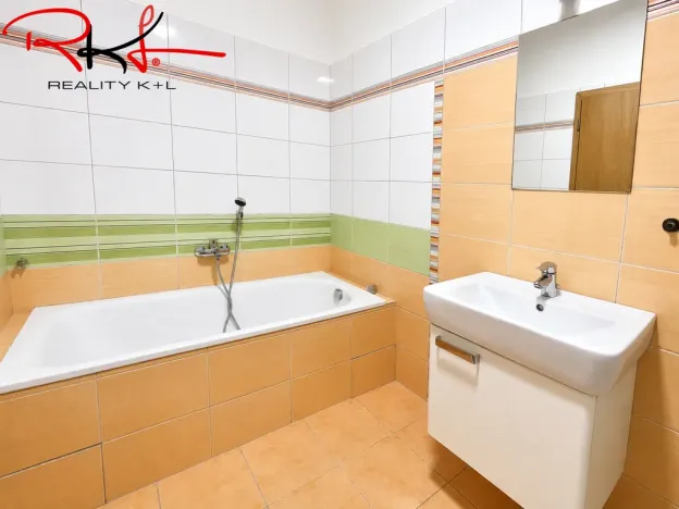 Pronájem bytu 1+kk, Mladá Boleslav - Mladá Boleslav II, Šmilovského, 39 m2
