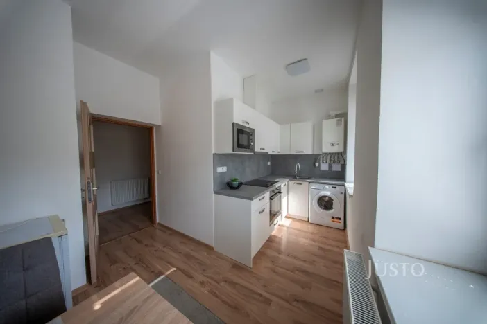 Prodej bytu 2+1, Liberec - Liberec XXX-Vratislavice nad Nisou, Tanvaldská, 72 m2